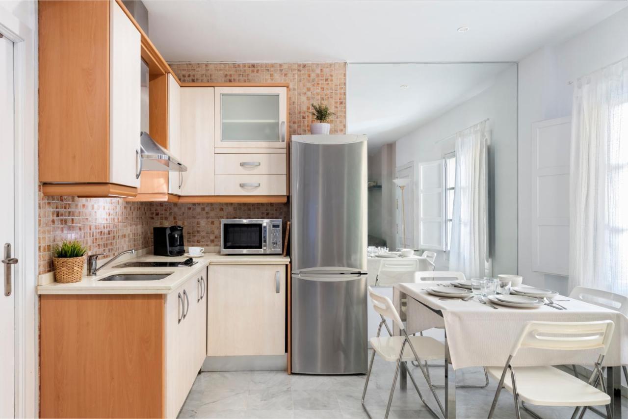 Apartamento Con Terraza En Sevilla Centro By Rent Me エクステリア 写真